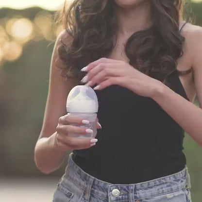 VEO | THE FIRST PORTABLE BATTERY BOTTLE WARMER